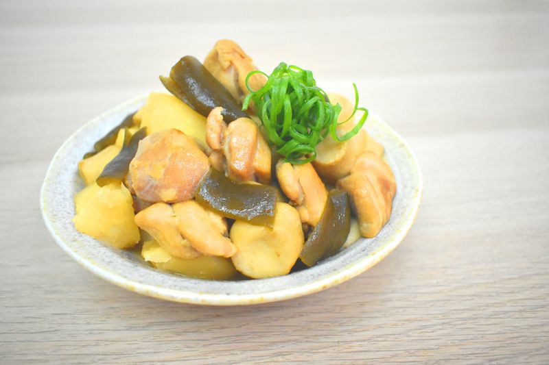 剝皮辣椒味噌燉雞