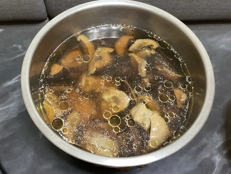 香菇雞湯