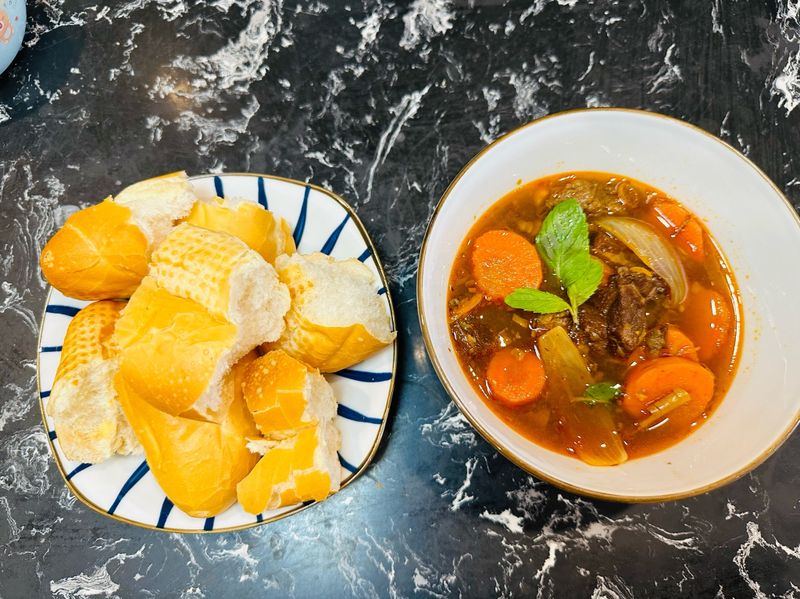 紅燒牛肉湯