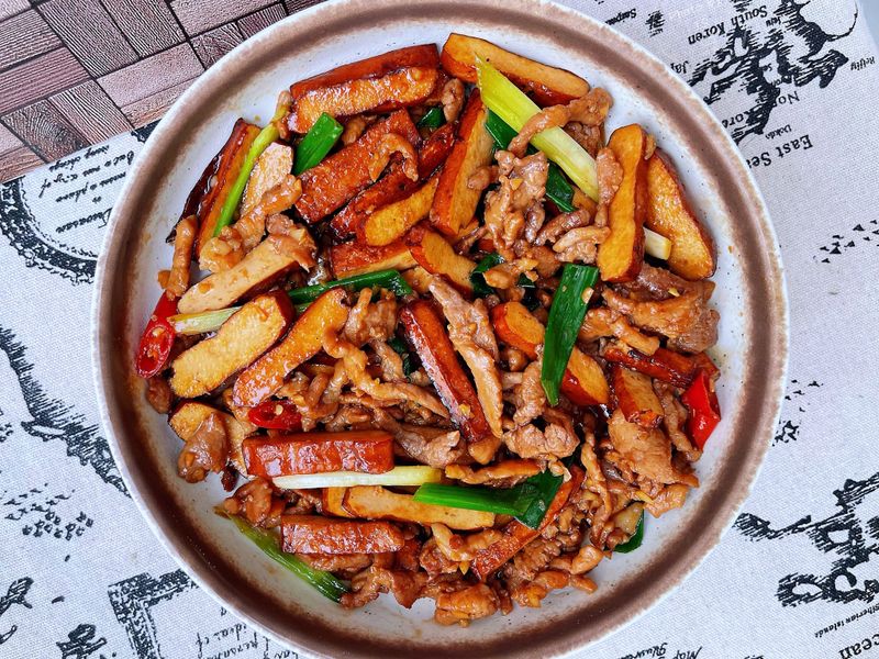 豆干炒肉絲