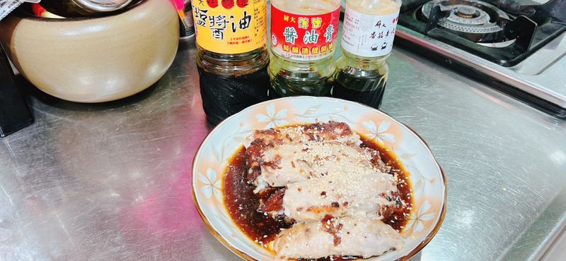 韓式街頭小吃......起司醬燒豬肉捲