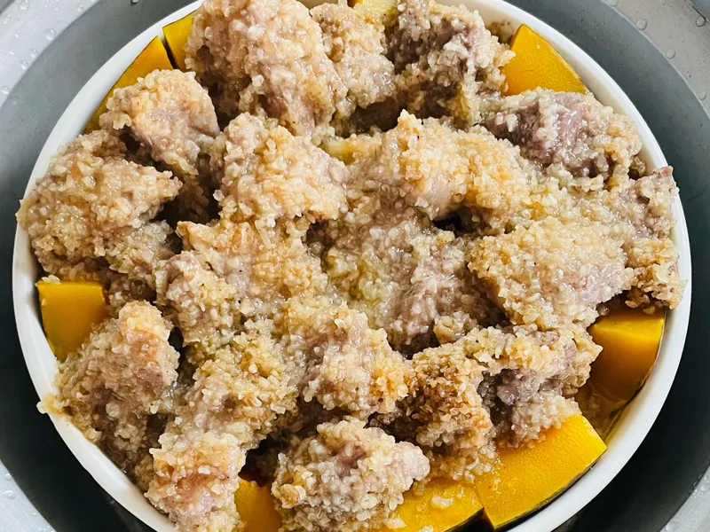 南瓜粉蒸肉