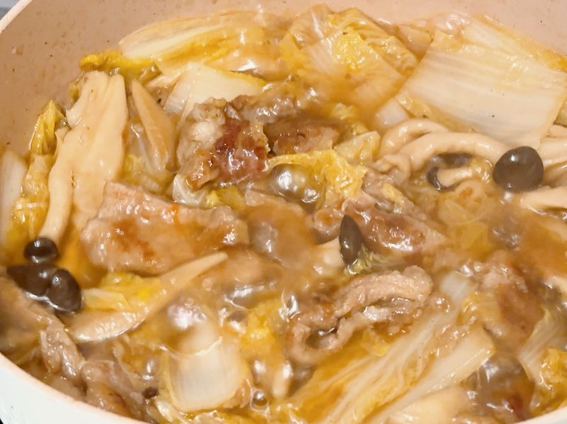 燒肉燉娃娃菜