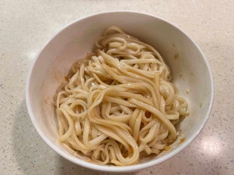芝麻醬香拌麵
