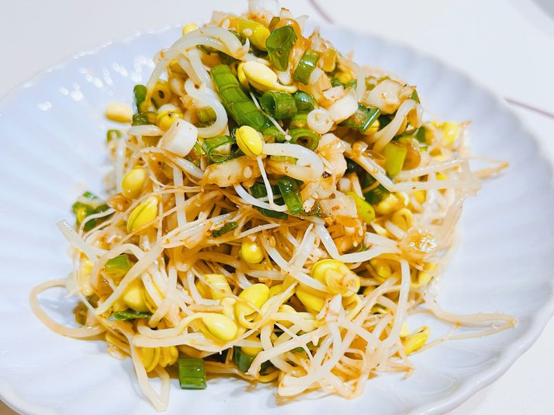 涼拌黃豆芽