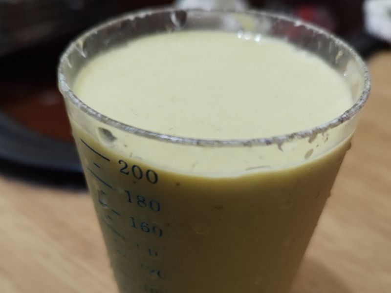 酪梨牛奶