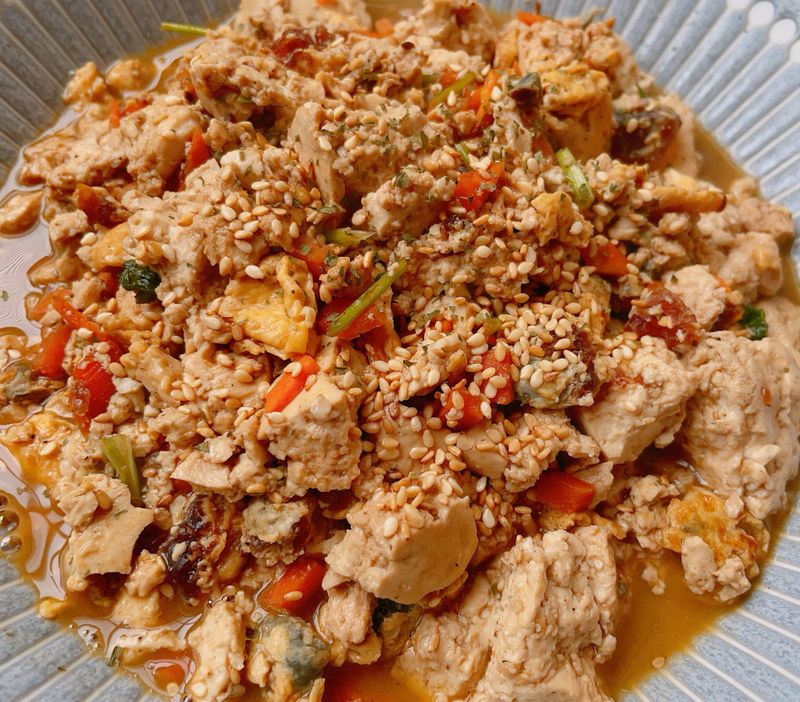 雙蛋皮蛋炒豆腐(蛋素)