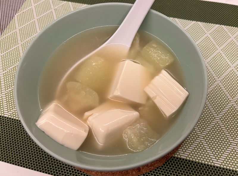 絲瓜豆腐湯