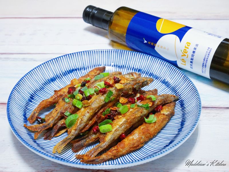 香煎柳葉魚