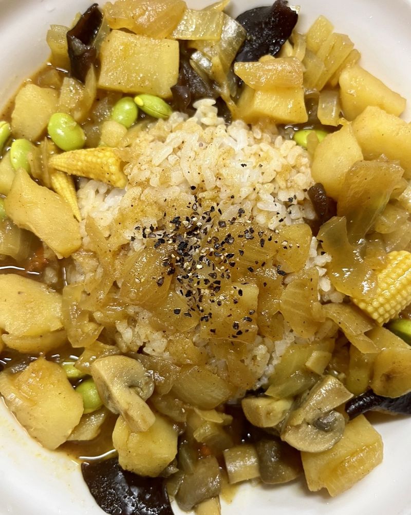 用咖喱粉做的咖喱飯！