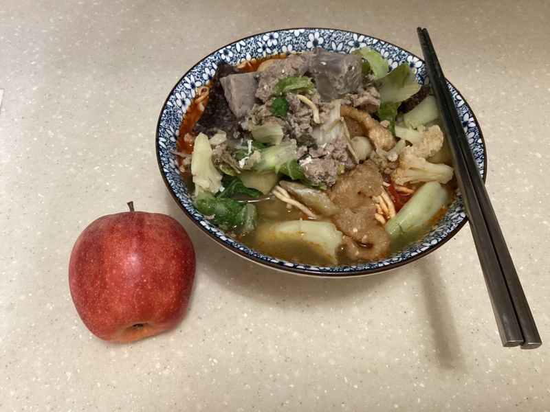 鍋燒蘋果意麵