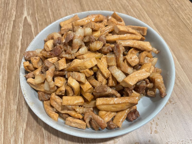 豆乾炒五花肉