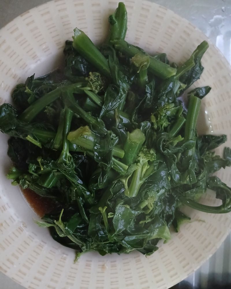 涼拌芥蘭芽