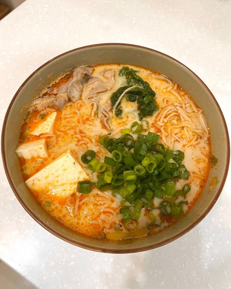豬肉麻奶鍋