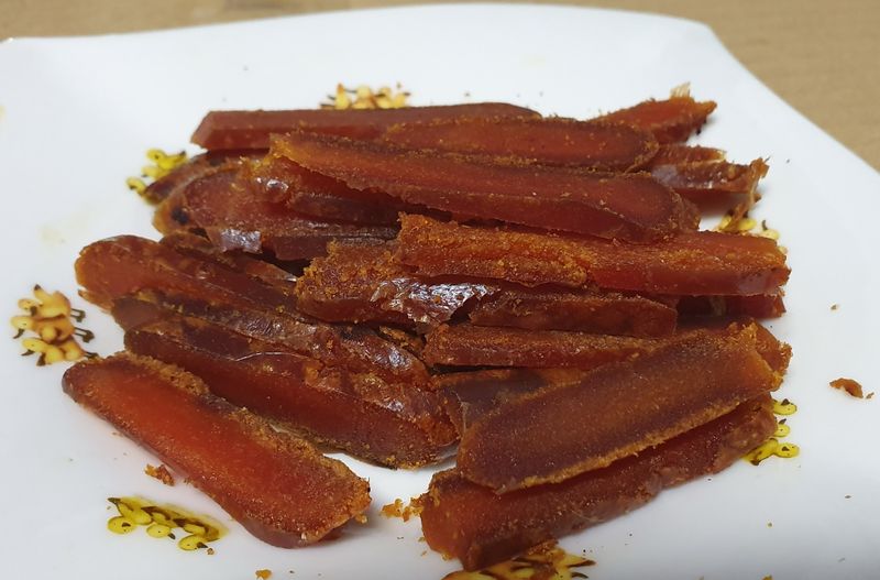 高粱酒烤烏魚子