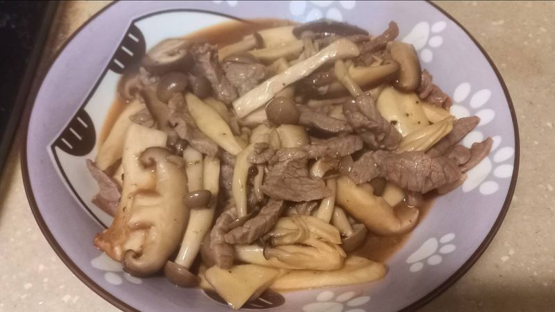 黑胡椒哞菇