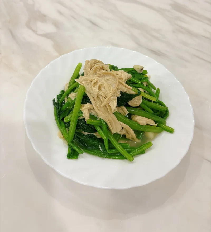 菠菜腐竹