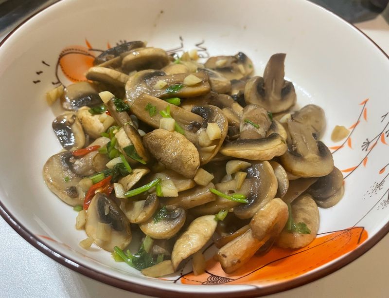 蒜香蘑菇