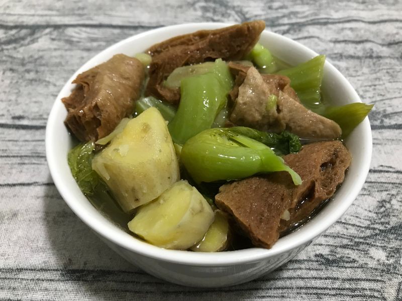 芥菜地瓜豆筍湯