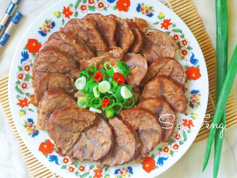 滷牛腱