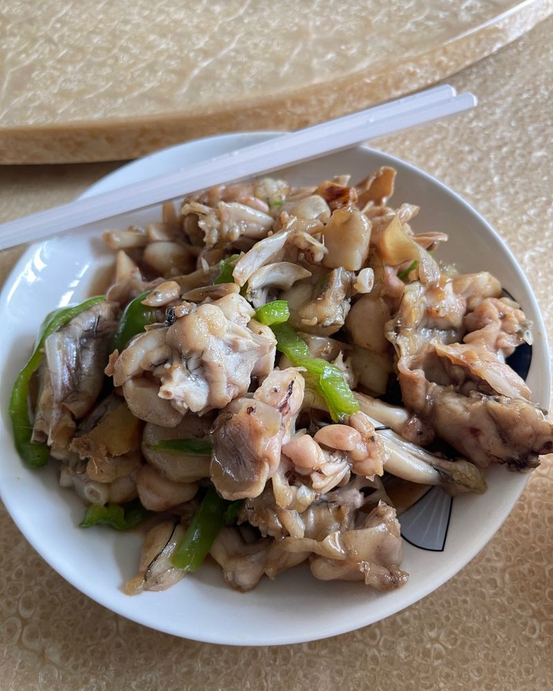 青椒炒牛蛙