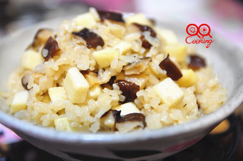 蠔油香菇筍丁炊飯