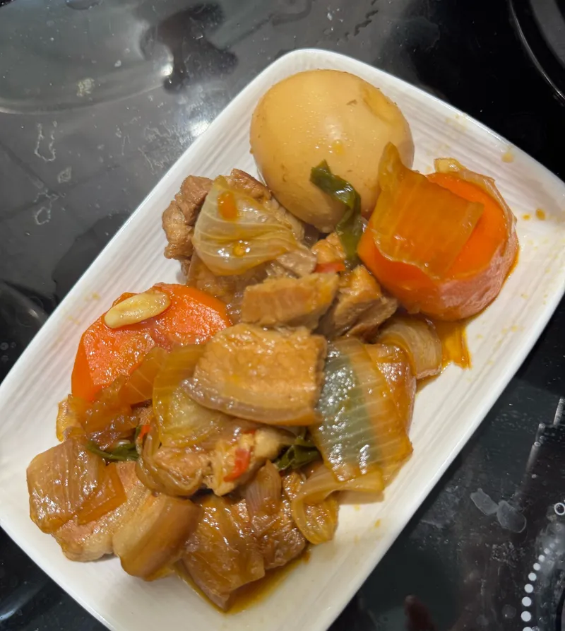 洋蔥滷肉