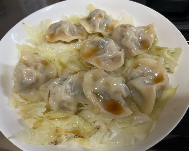 雨天懶人電鍋｜「高麗菜」水餃