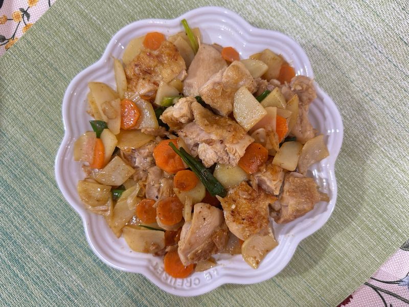 蠔油炒雞腿排