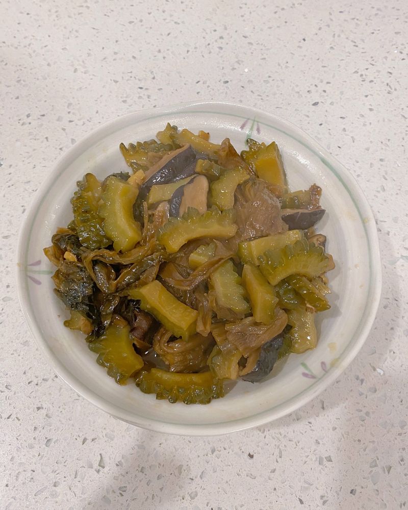 家常炒苦瓜