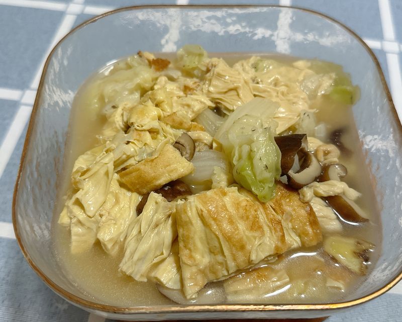 白菜燒豆皮