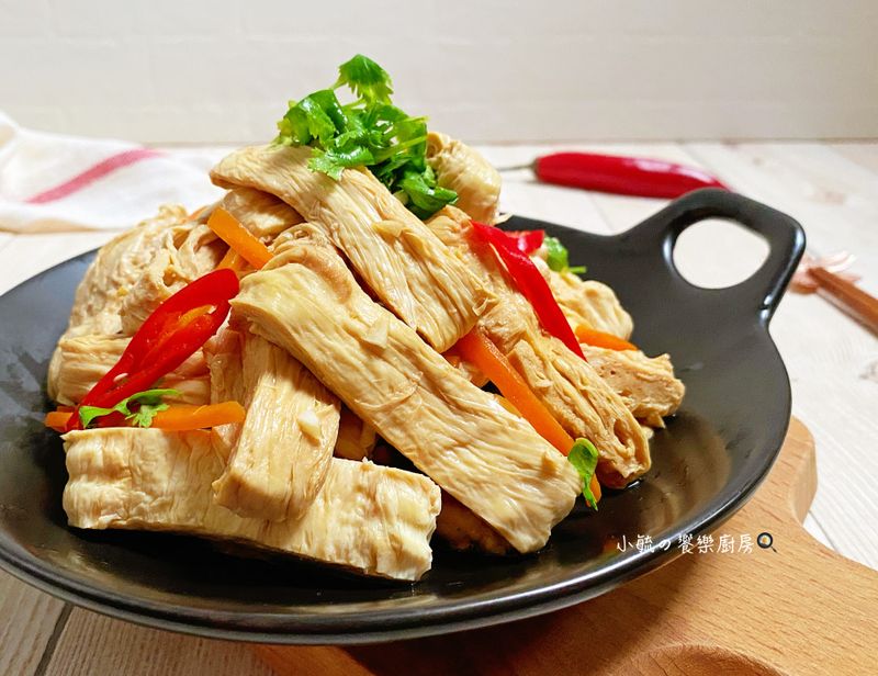 涼拌豆包