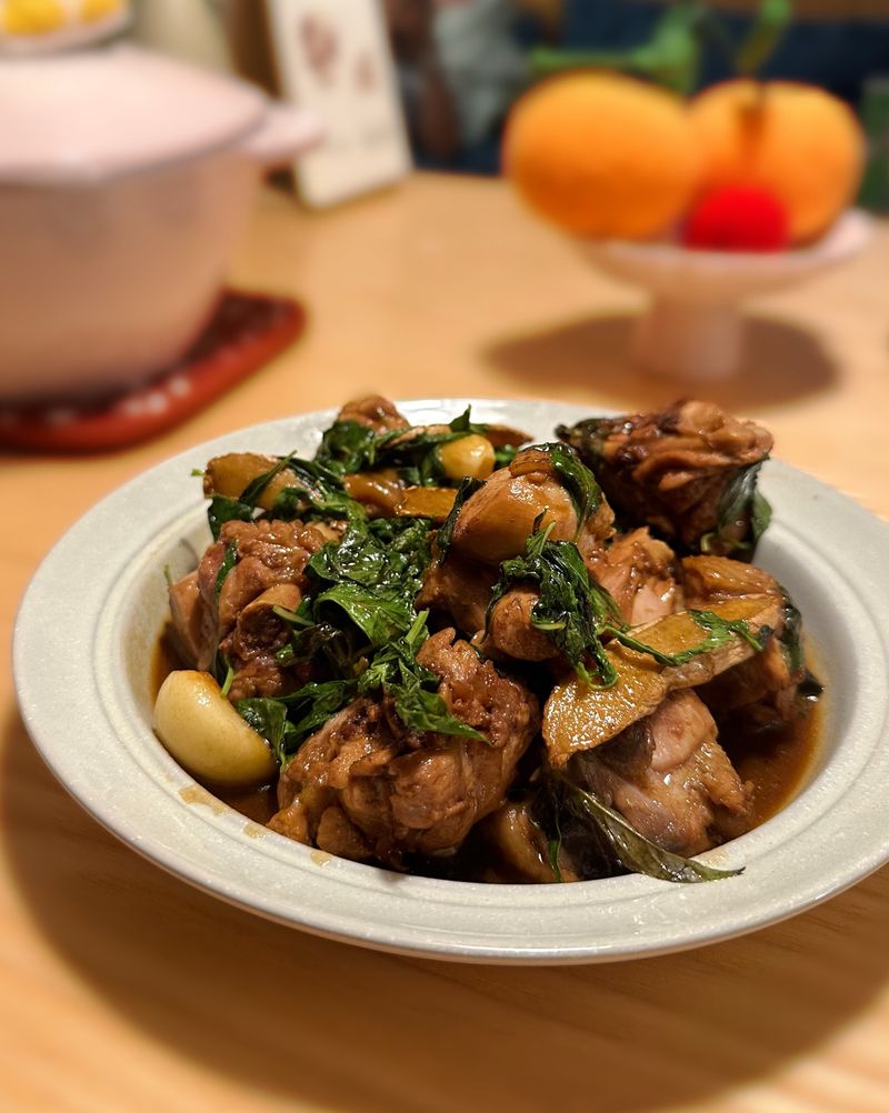 塔香三杯雞