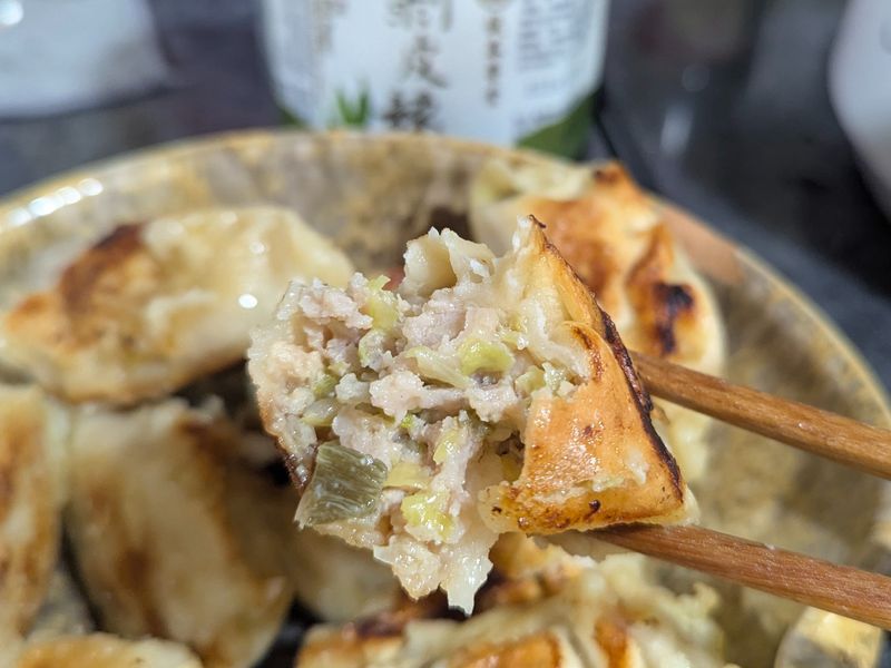 剝皮辣椒煎餃