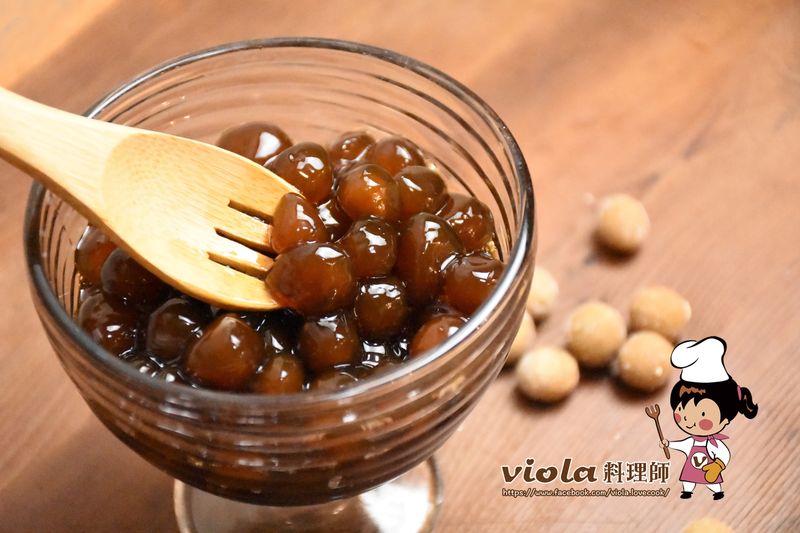 🥤✨ 黑嚕嚕珍珠在家滾！手作魂爆發！