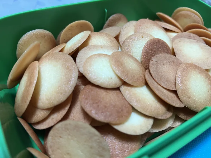 貓舌小西餅