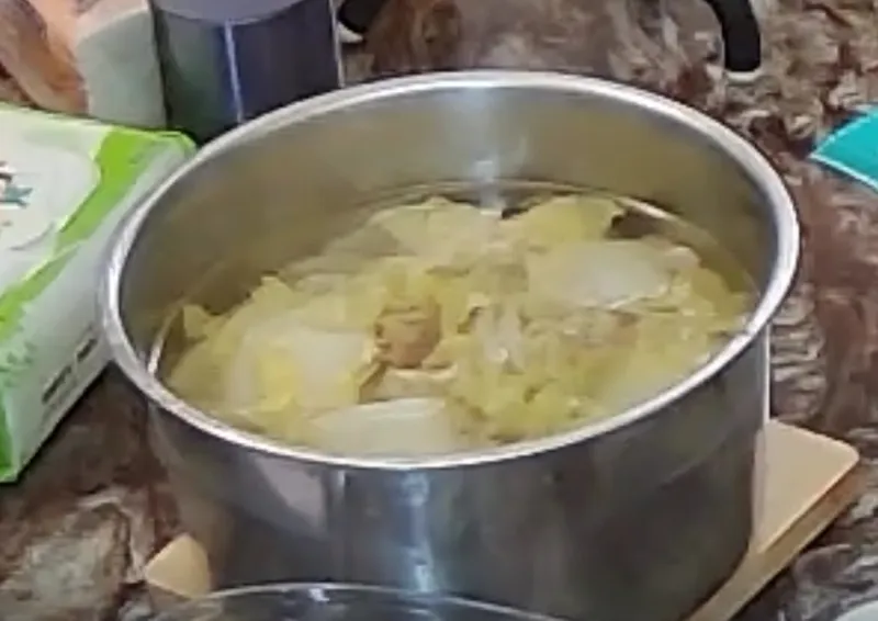 鵝肉大白菜湯