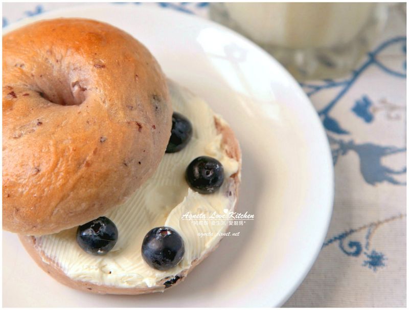 [阿妮塔♥bread] 手作早餐藍莓貝果。