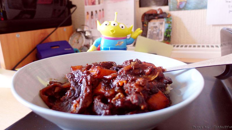 [在日不落發現小確幸]啤酒柱侯牛腩