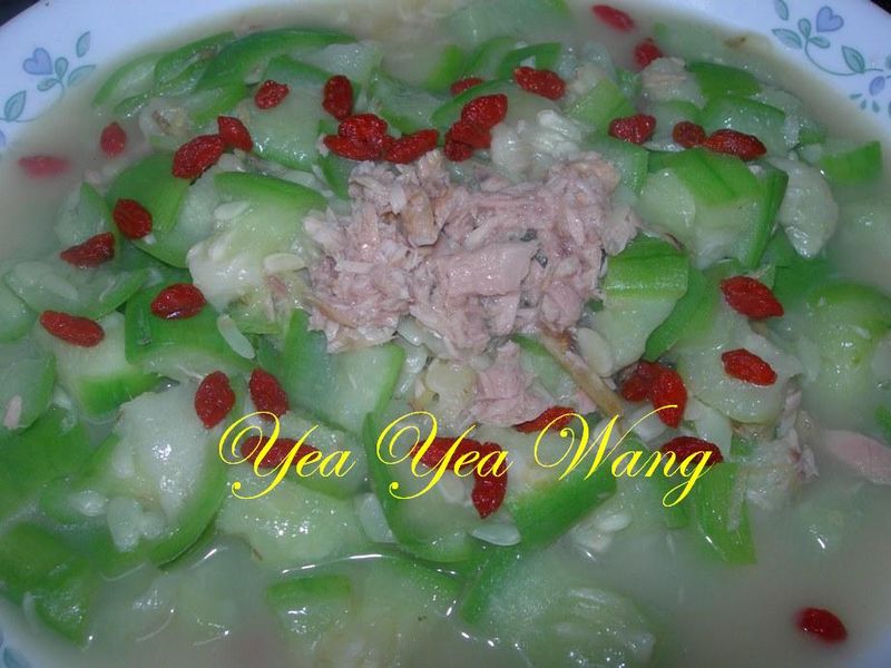 鲔魚絲瓜
