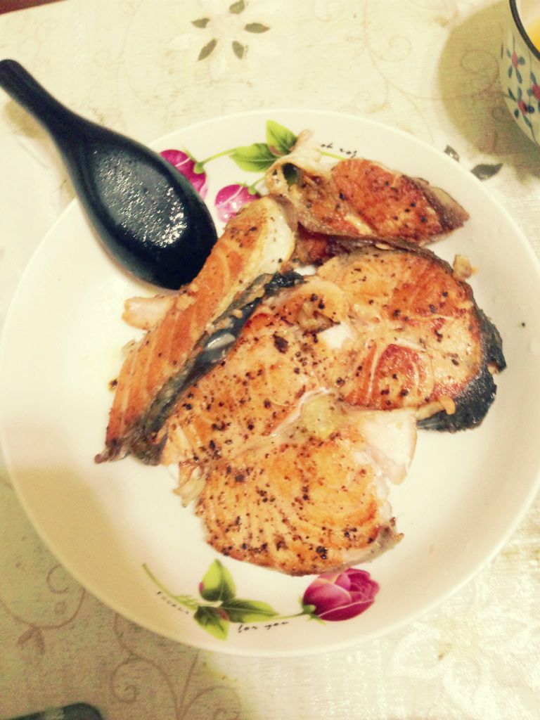 【Misaks花】海鹽香煎鮭魚
