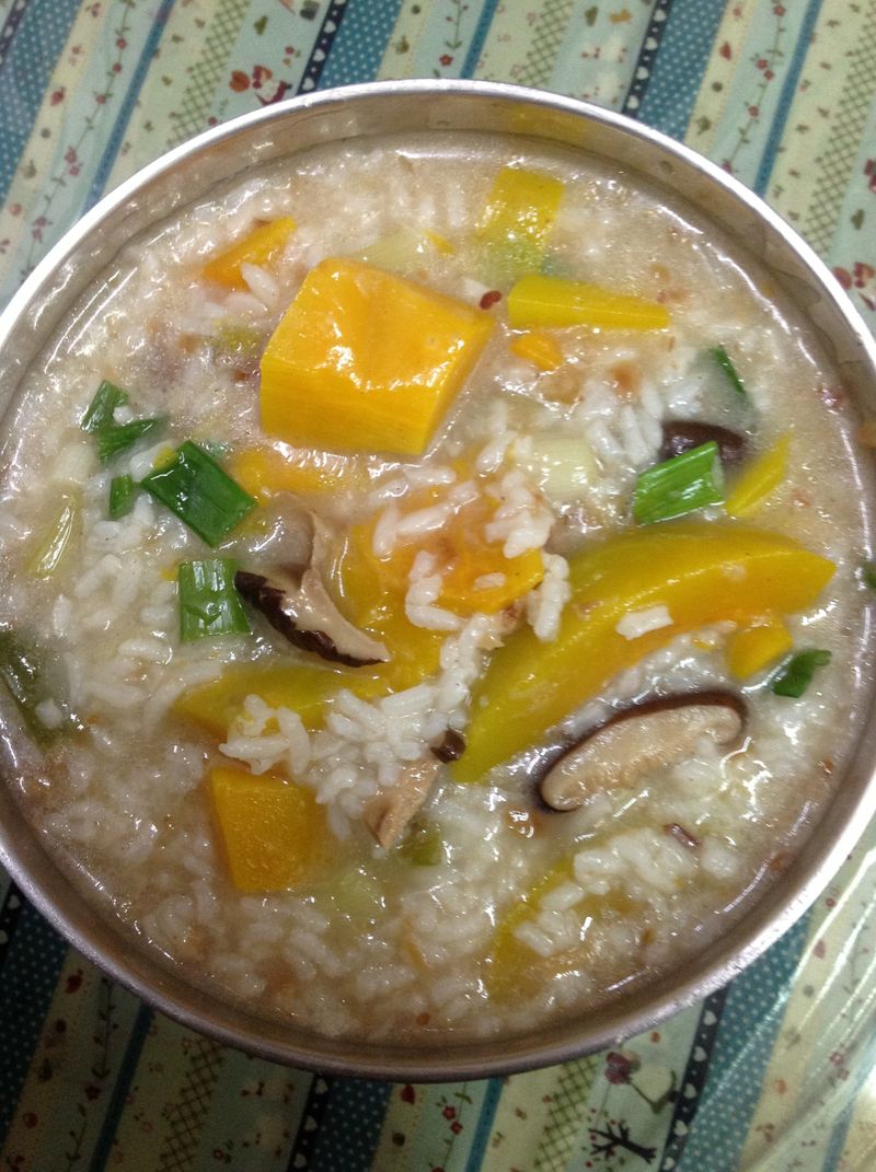 香菇黃金角粥