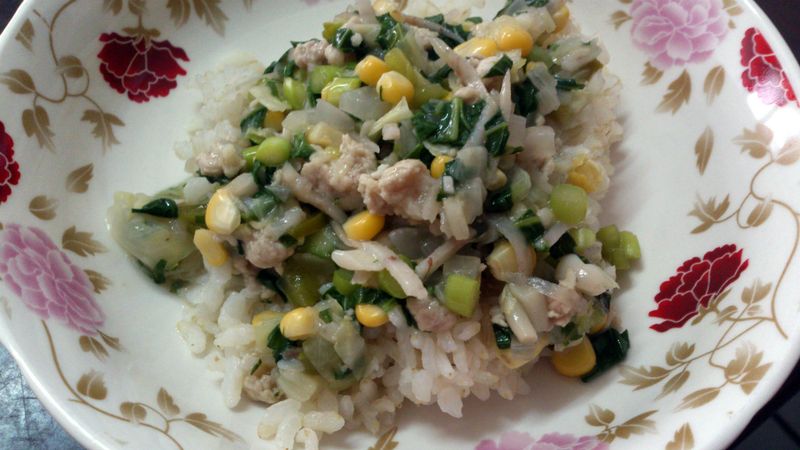 [小寶的飯飯]芋絲豬肉燴飯