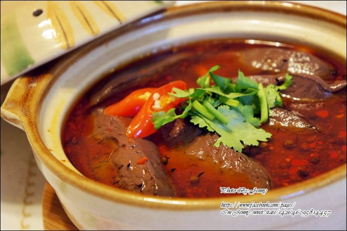 麻辣鴨血