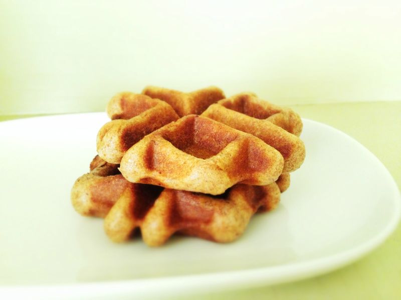 斯佩爾特肉桂捲 & 肉桂鬆餅 Spelt Cinnamon Roll & Waffle