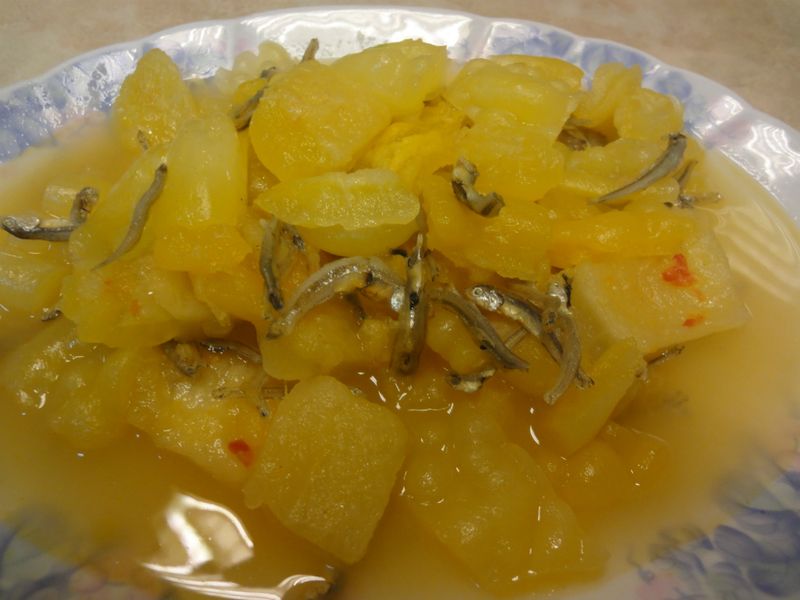 小魚乾炒苦瓜