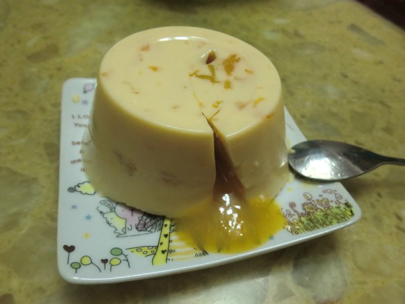 *夏日軟心芒果布丁*