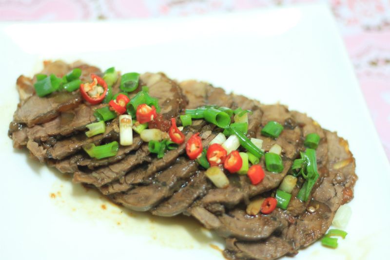 滷牛腱
