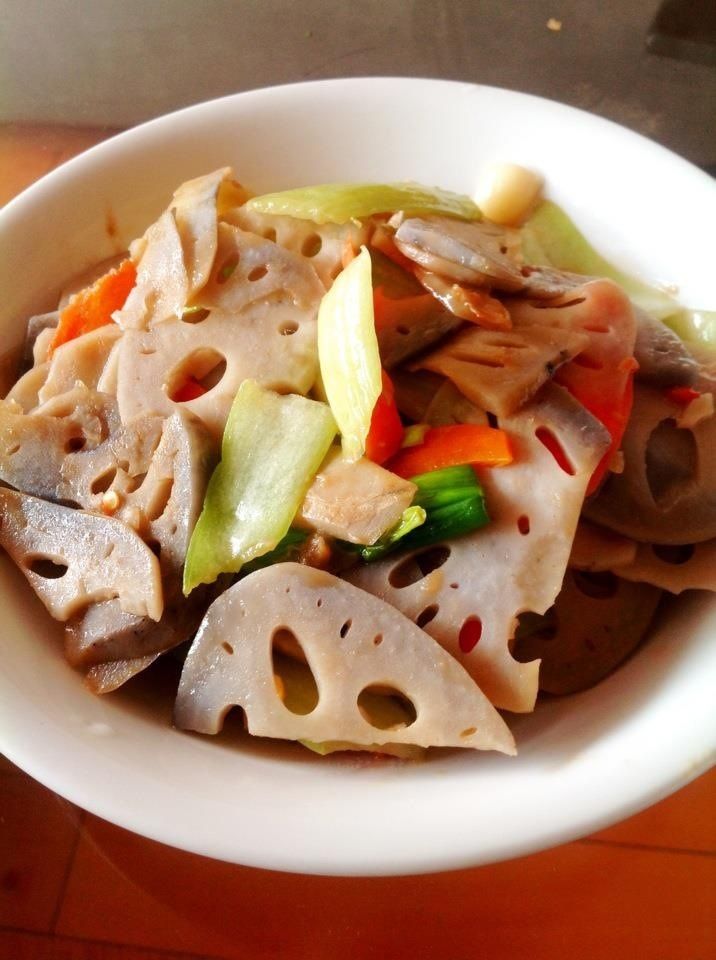 清炒藕片