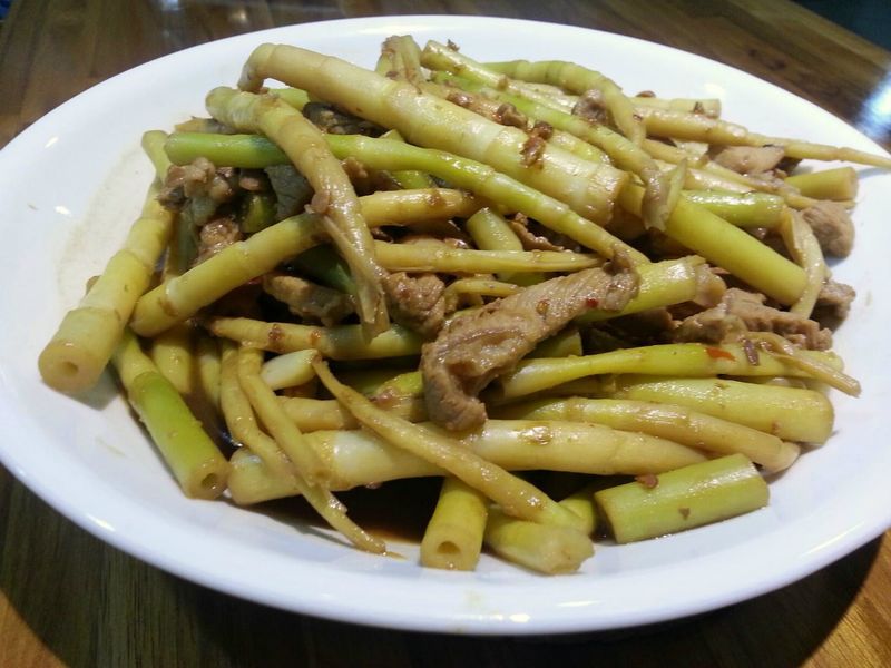 劍筍炒肉絲